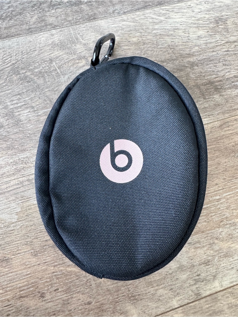 Beats Nylon Round Headphone Case with Beats Logo - Black